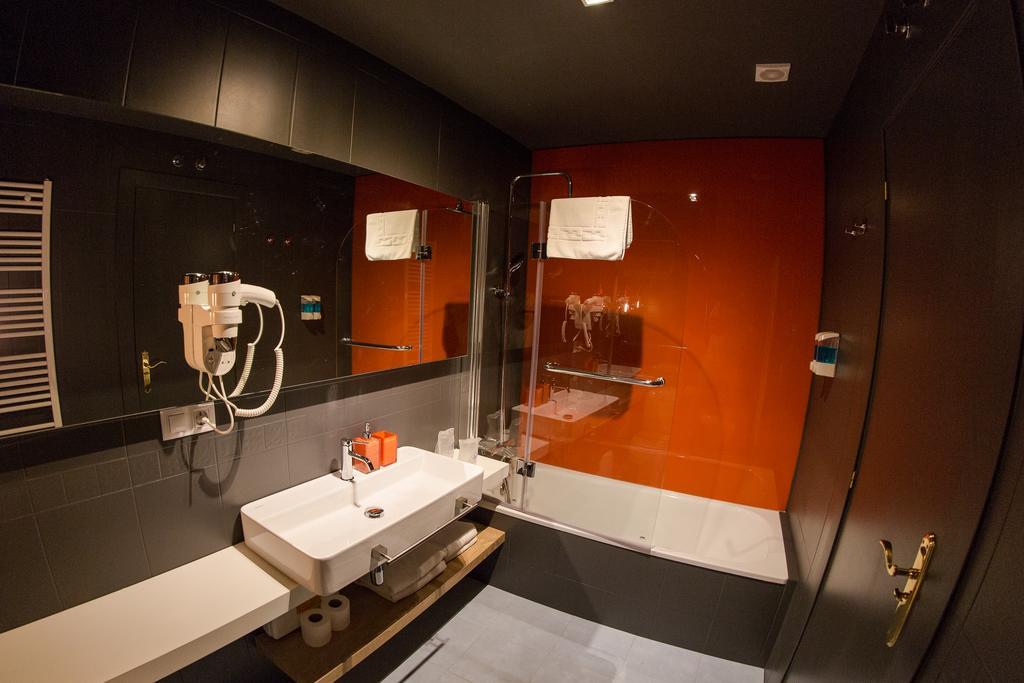 Apartamento Sombrereria Rimbombin Burgos Phòng bức ảnh